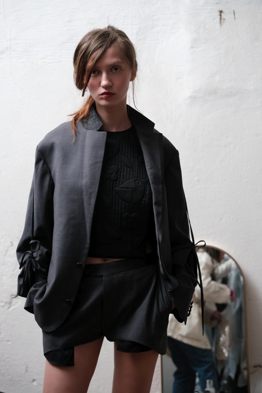 GREY BLAZER (UPCYCLED FROM VERA WANG)