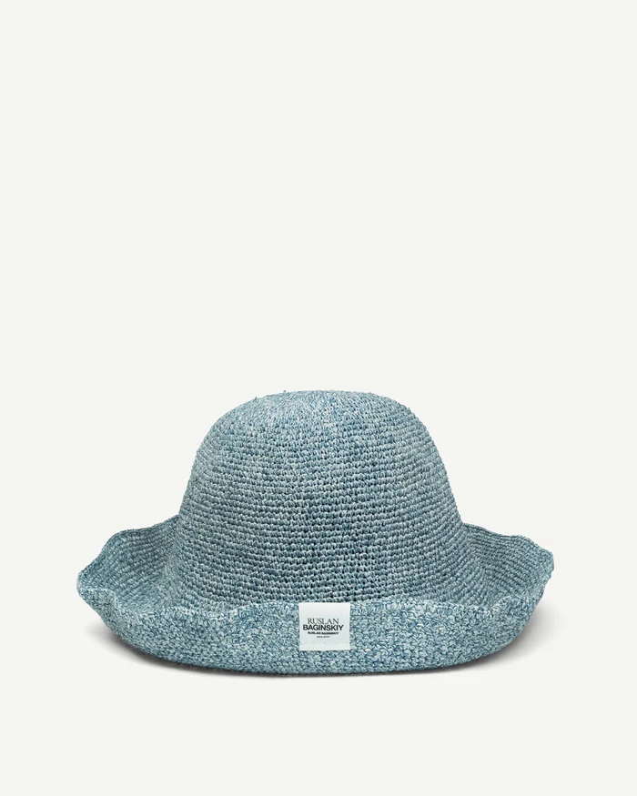 RUSLAN BAGINSKIY LOGO-PATCH FOLDABLE BUCKET HAT IN LIGHT BLUE