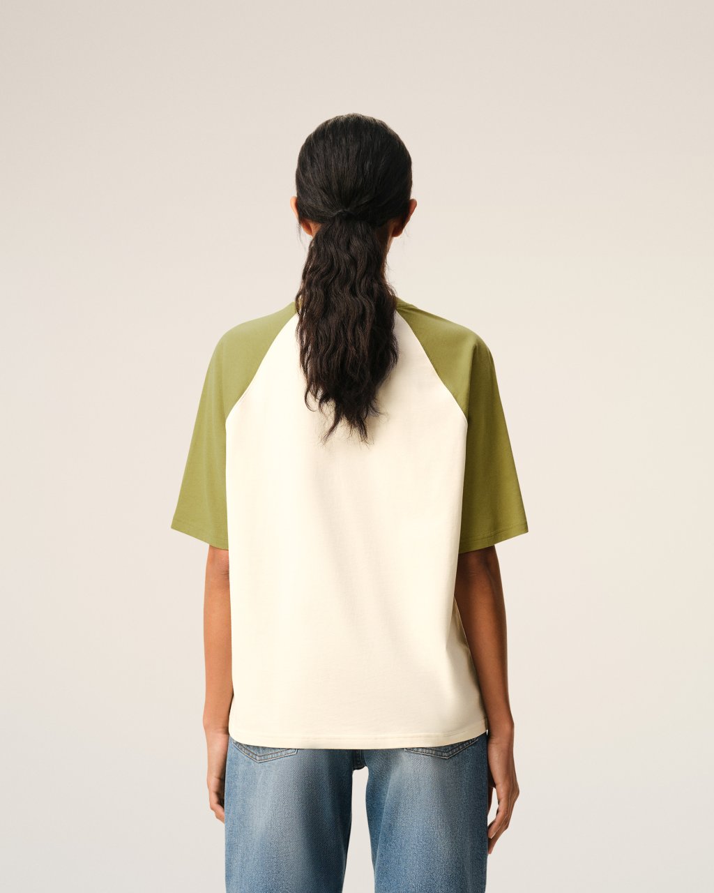 SHORT SLEEVES BOXY FIT TEESHIRT WITH AMI DE COEUR KNITTED PATCH IN BLANC CREME/MATCHA