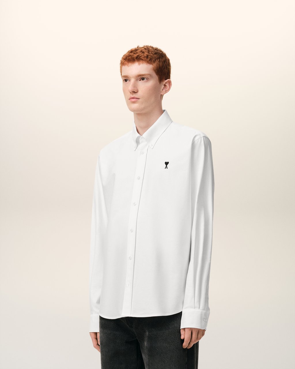 QUOTA -CONTRASTED ADC BUTTON DOWN COLLAR CLASSIC SHIRT IN NATURAL WHITE