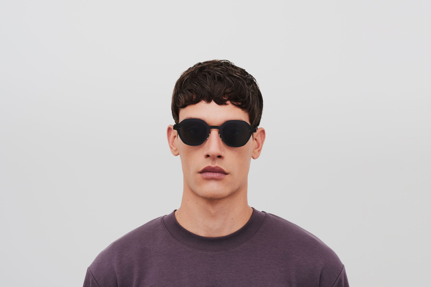 MAUREEN BLACK DARKGREY SOLID