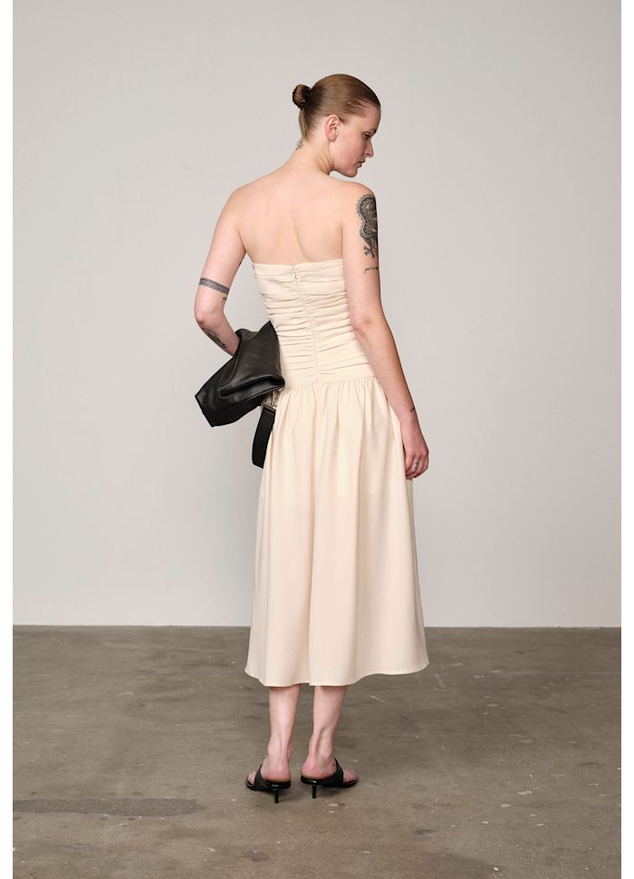 REESE DRESS IN CREME