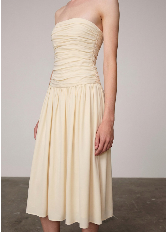 REESE DRESS IN CREME