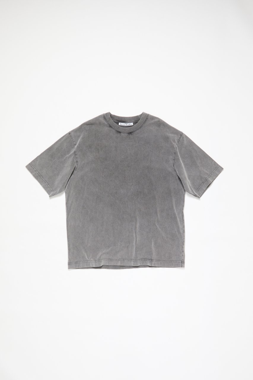 SHORT SLEEVE T-SHIRT IN FADED BLACK