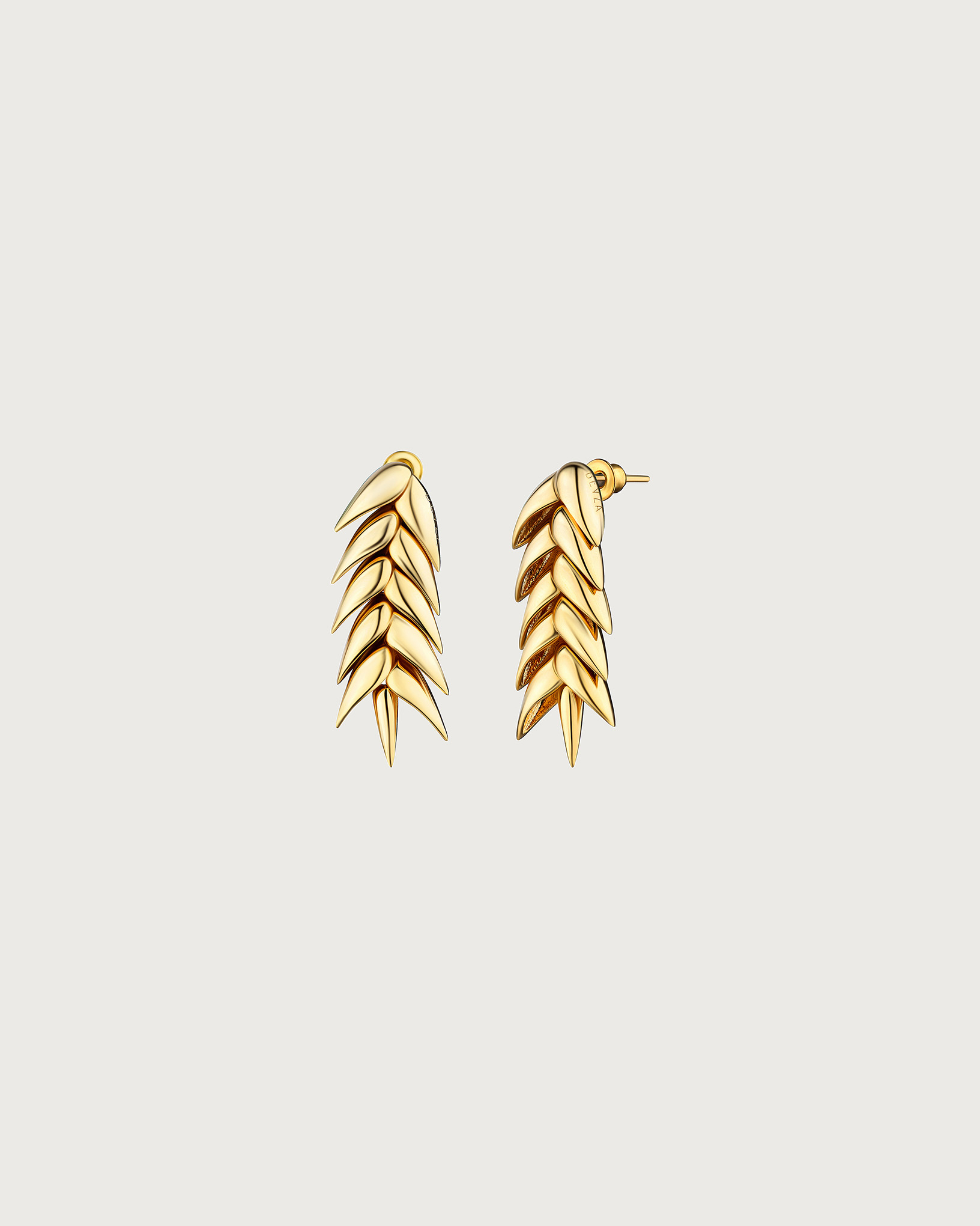 SPIKELET SHORT EARRINGS IN GOLD