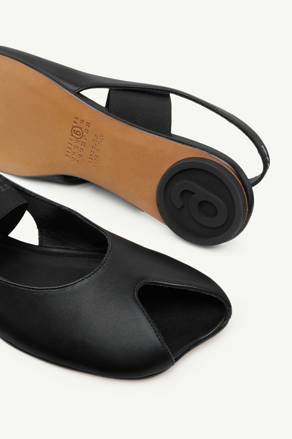 SANDAL BLACK MM6