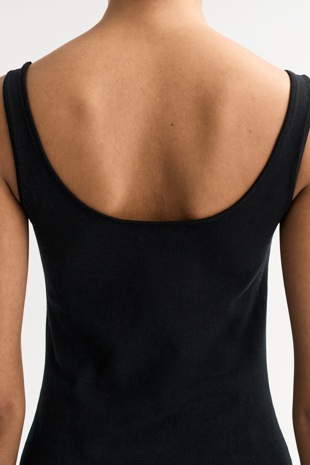 SINGLET BLACK
