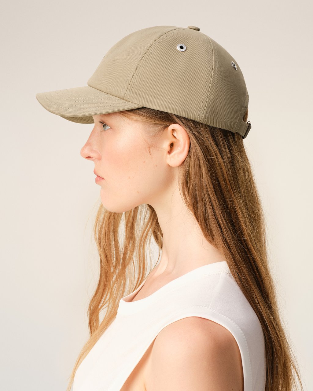 QUOTA -BLACK AMI DE COEUR EMBROIDERY CAP IN BEIGE TAUPE
