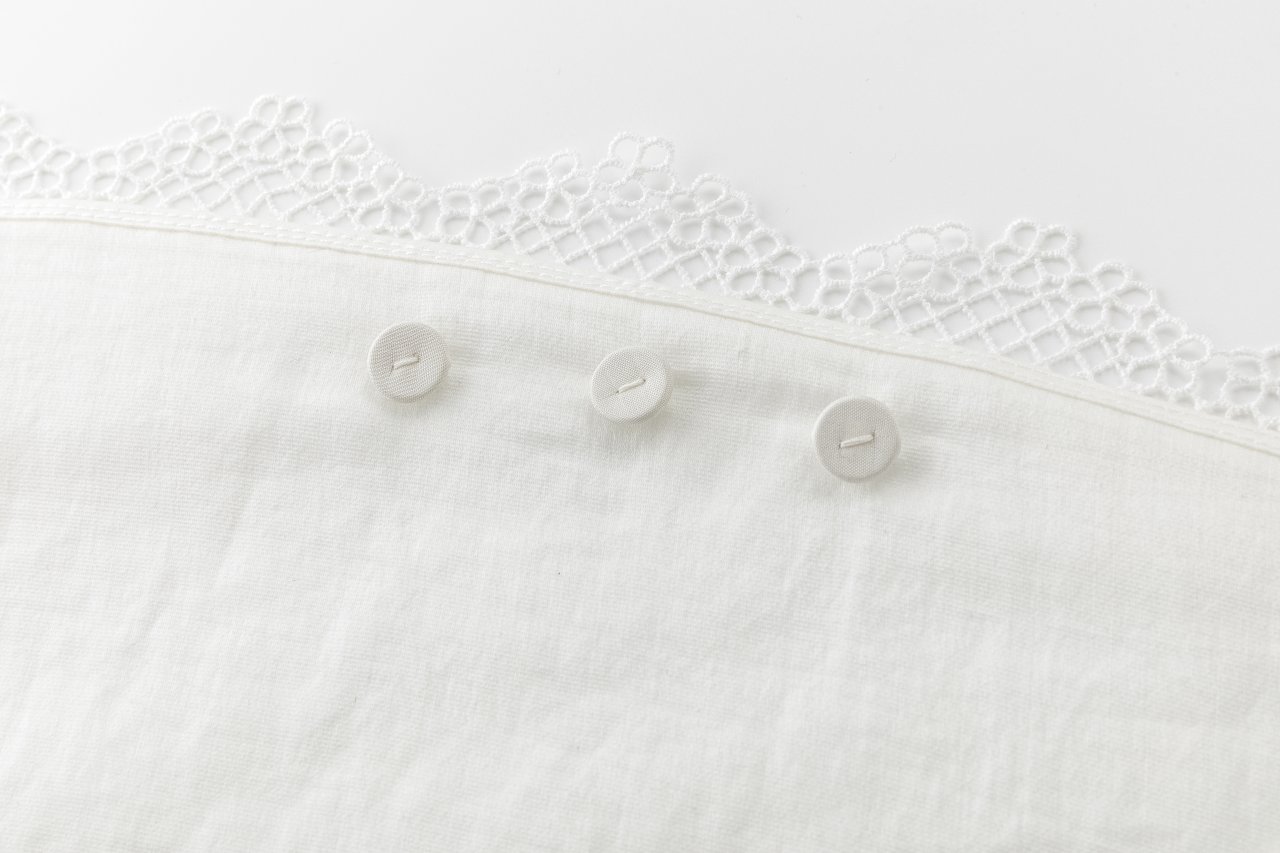 EOS LACE FLAP SKIRT IN WHITE