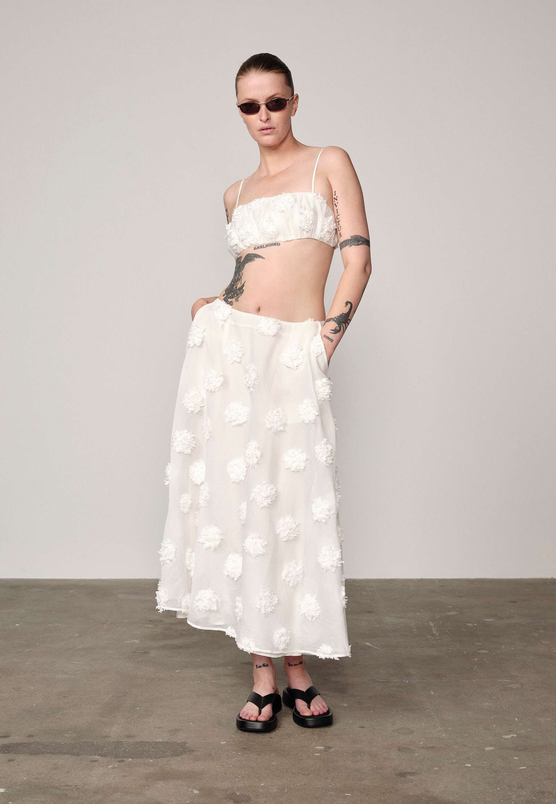 MEL TOP IN WHITE
