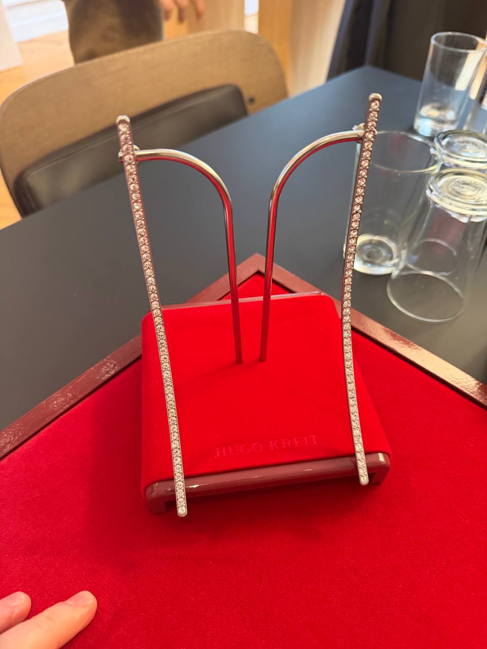 LINE EARRINGS IN SILVER