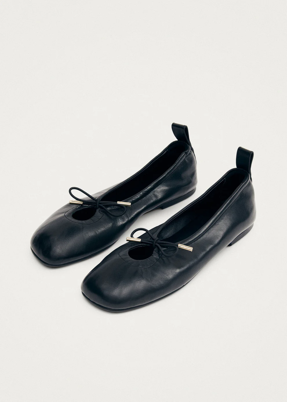 BUMI ONIX BLACK LEATHER BALLET FLATS