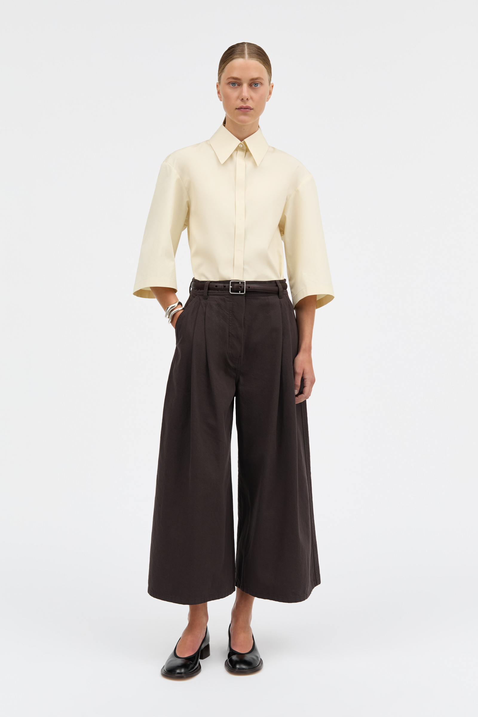 PIVELLA PANTS IN DARK BROWN