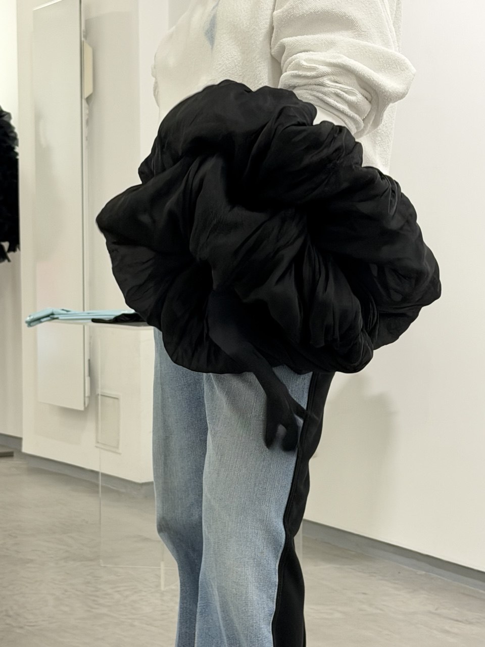 BALLOON GLOVES MIDNIGHT BLACK