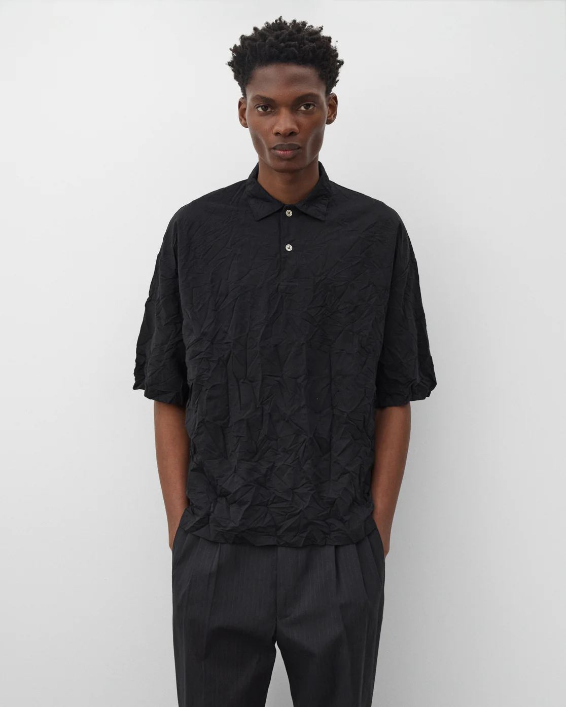CRINKLED SHIRT IN BLACK