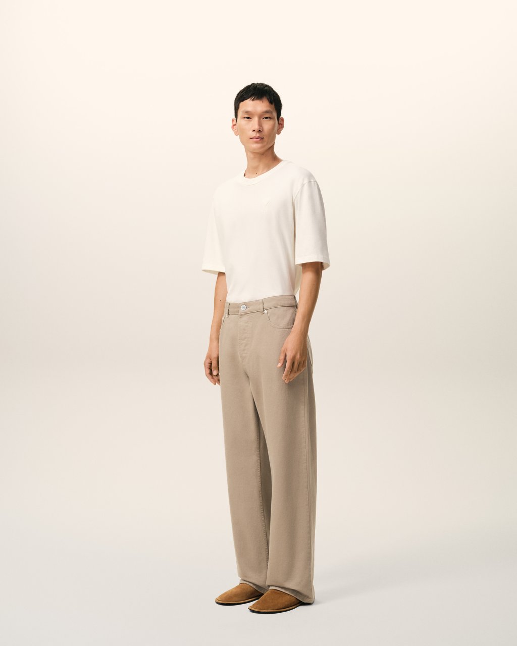 LARGE FIT JEANS IN BEIGE TAUPE 