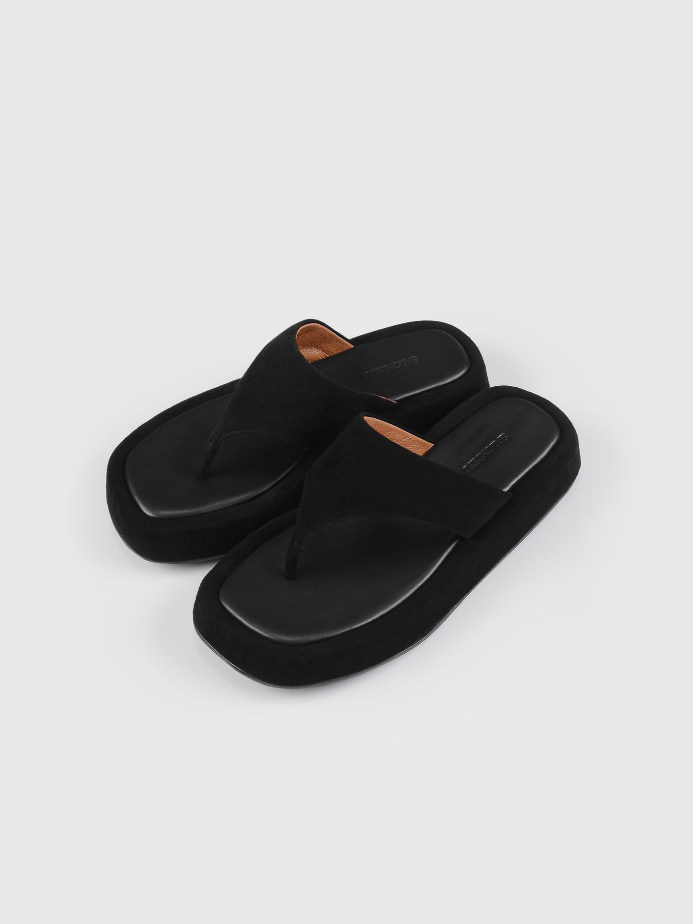 BOY PLATFORM SANDAL IN BLACK SUEDE