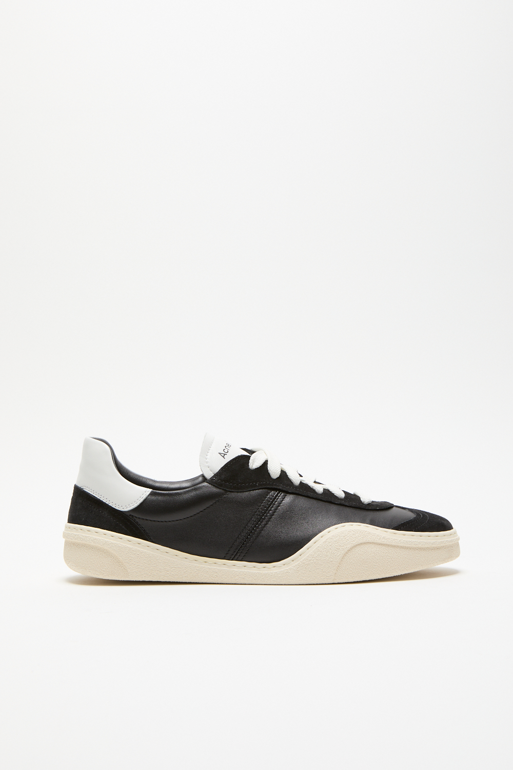 LOW SNEAKERS IN BLACK/WHITE