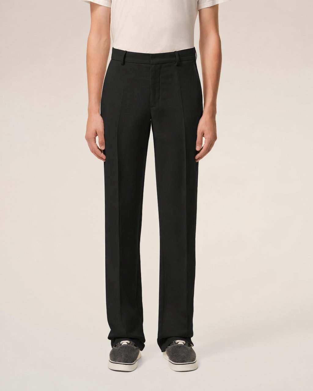 STRAIGHT TROUSERS IN BLACK