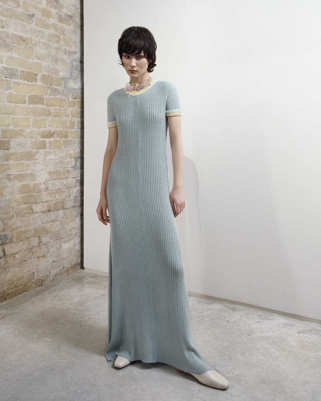 KNITTED DRESS WITH SHORT SLEEVES