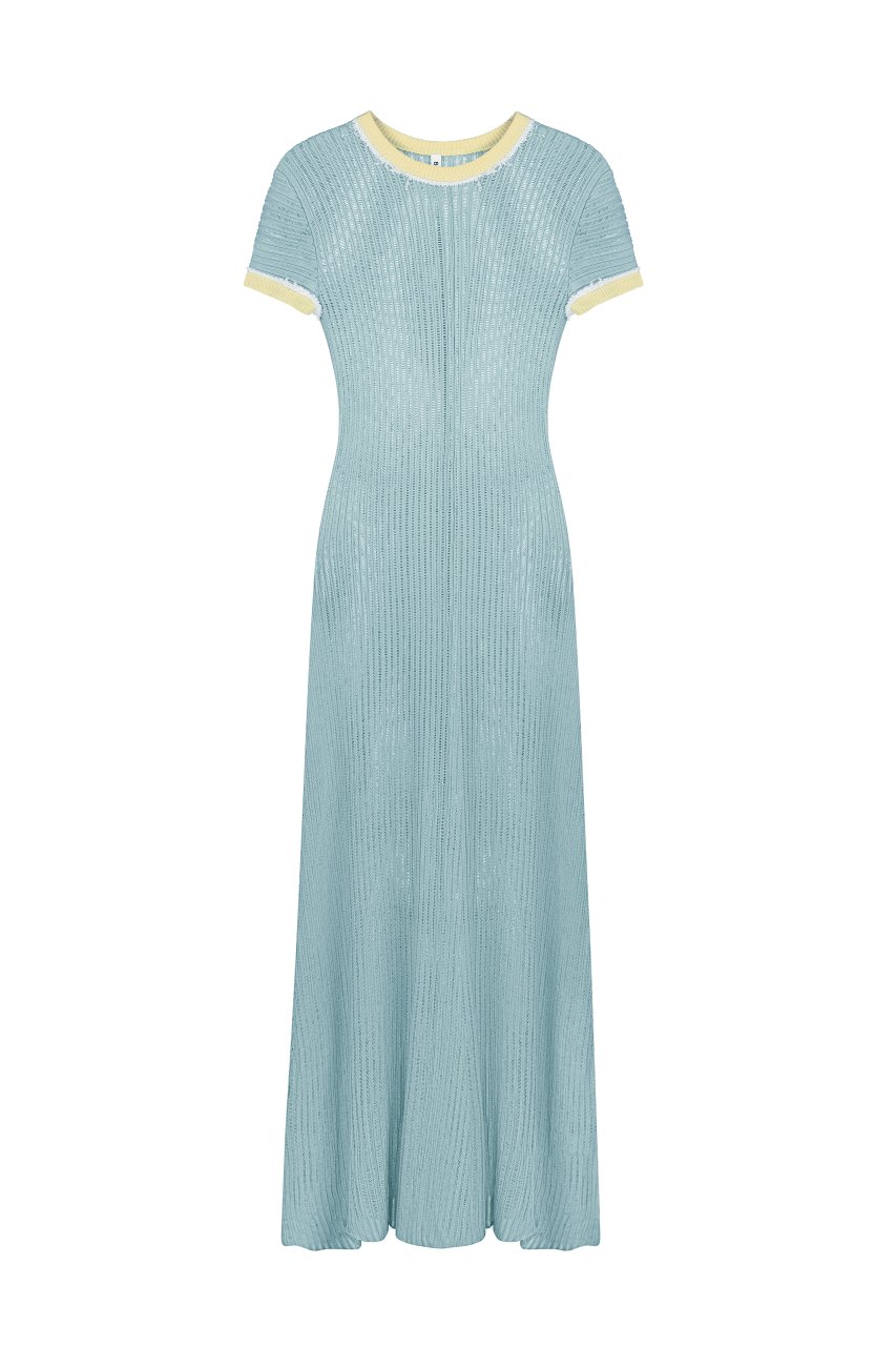 KNITTED DRESS WITH SHORT SLEEVES