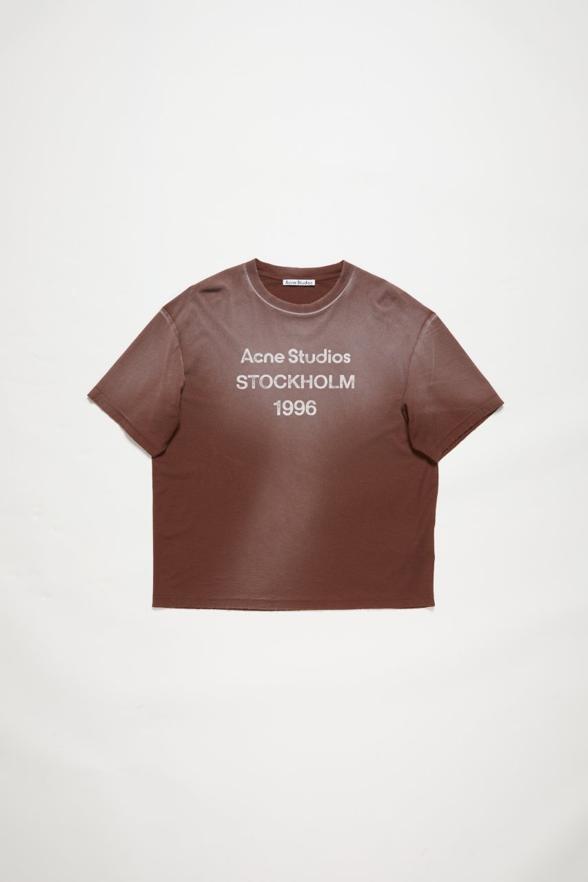 SHORT SLEEVE T-SHIRT IN CHOCOLATE BROWN
