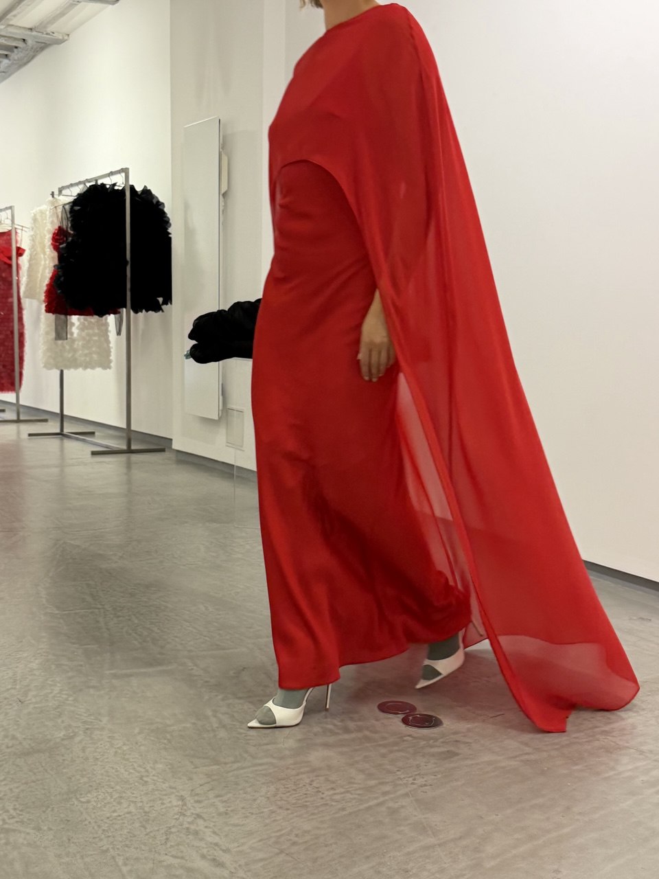 CHIFFON CAPE LOLIPOP RED