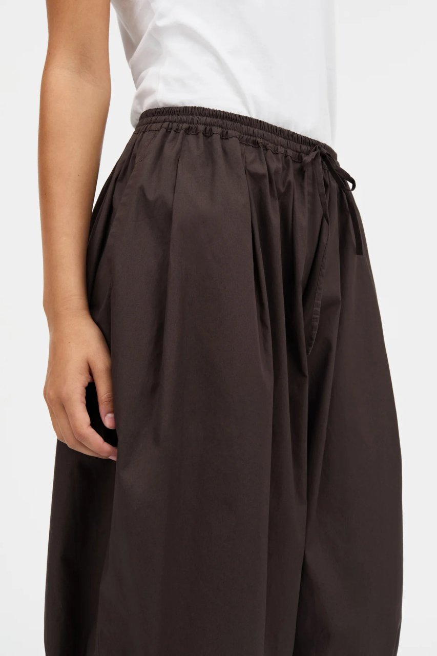 PAILY PANTS IN AFTER DARK