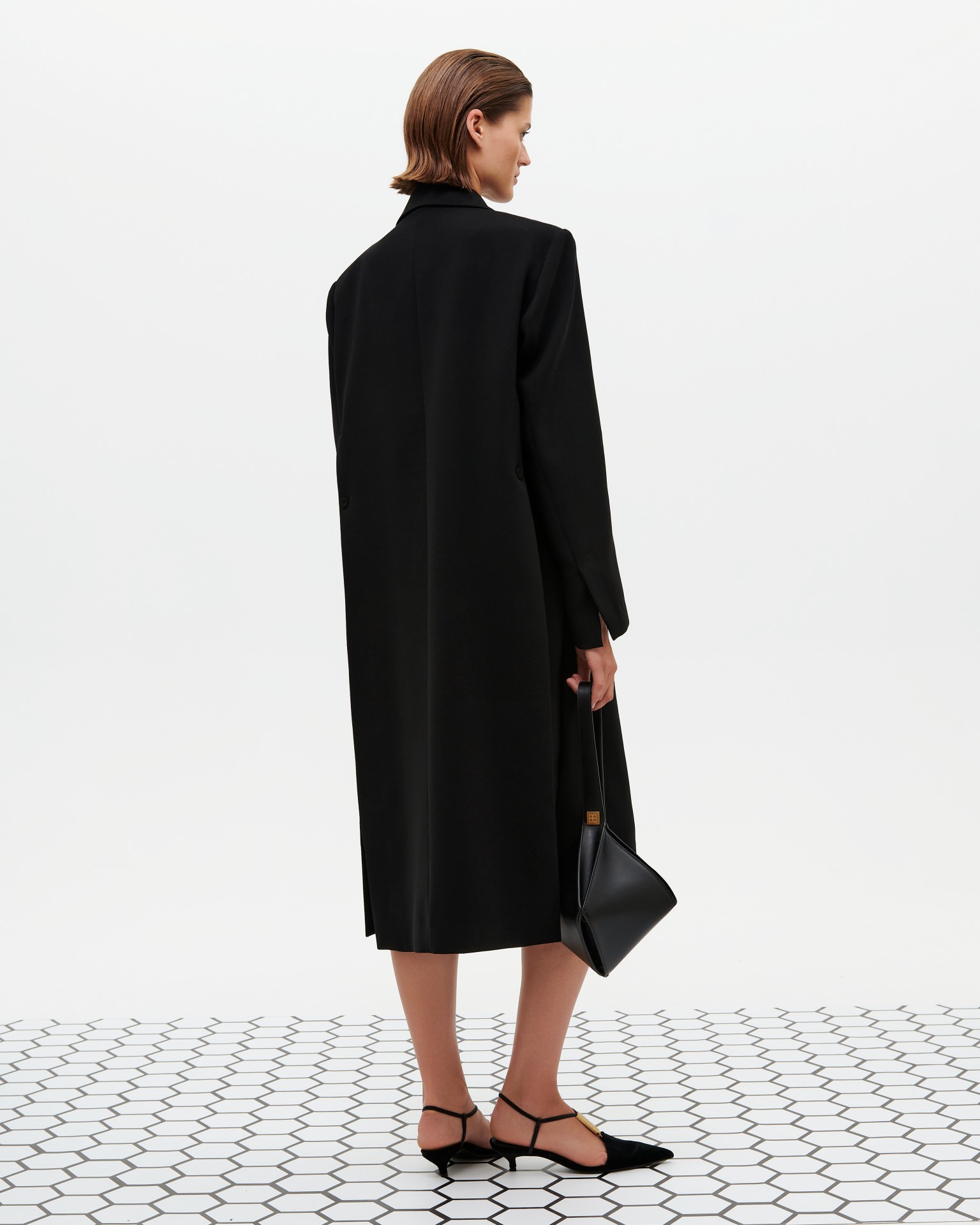 DECONSTRUCTED TRENCH IN BLACK