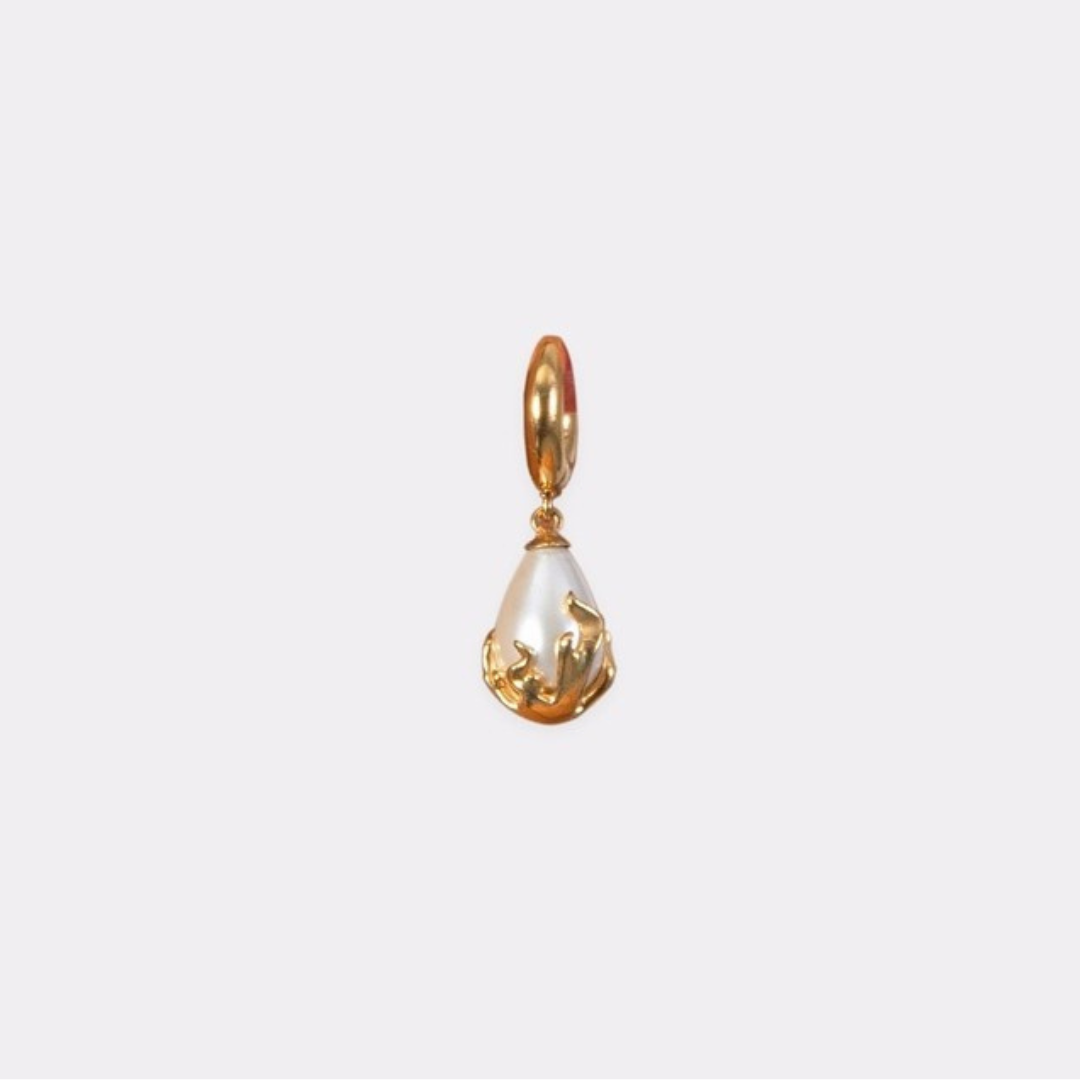 DROP PEARL IN HEAT EARRING IN GOLD