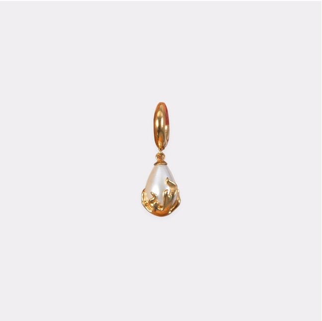 DROP PEARL IN HEAT EARRING IN GOLD