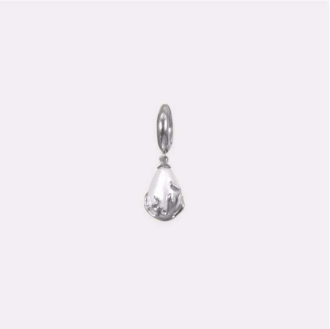 DROP PEARL IN HEAT EARRING IN SILVER