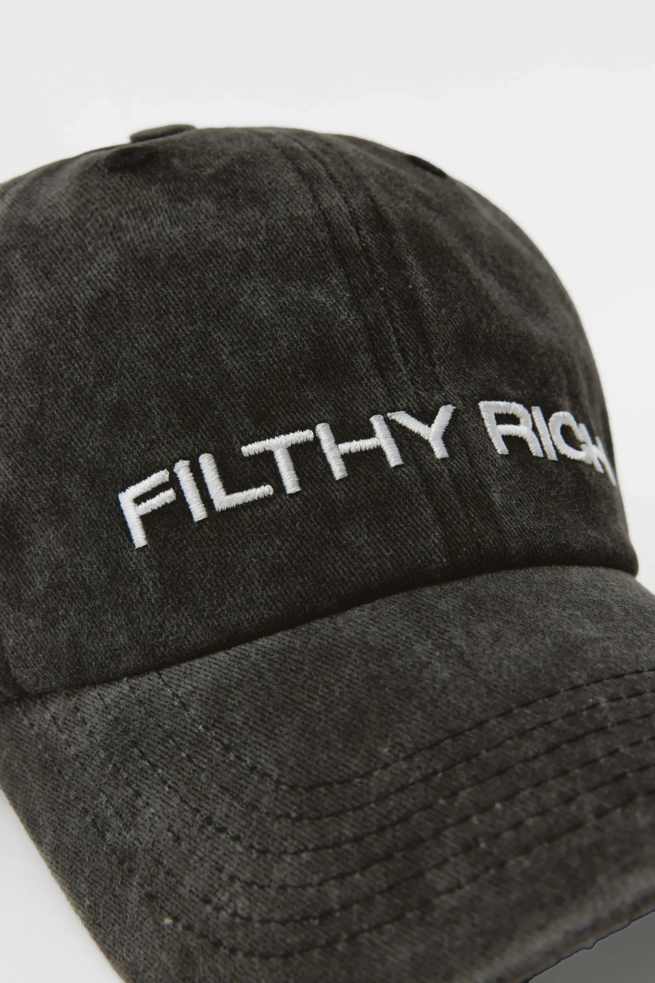 FILTHY RICH CAP IN BLACK