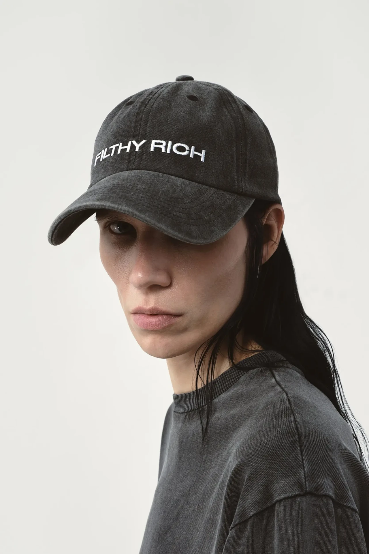 FILTHY RICH CAP IN BLACK