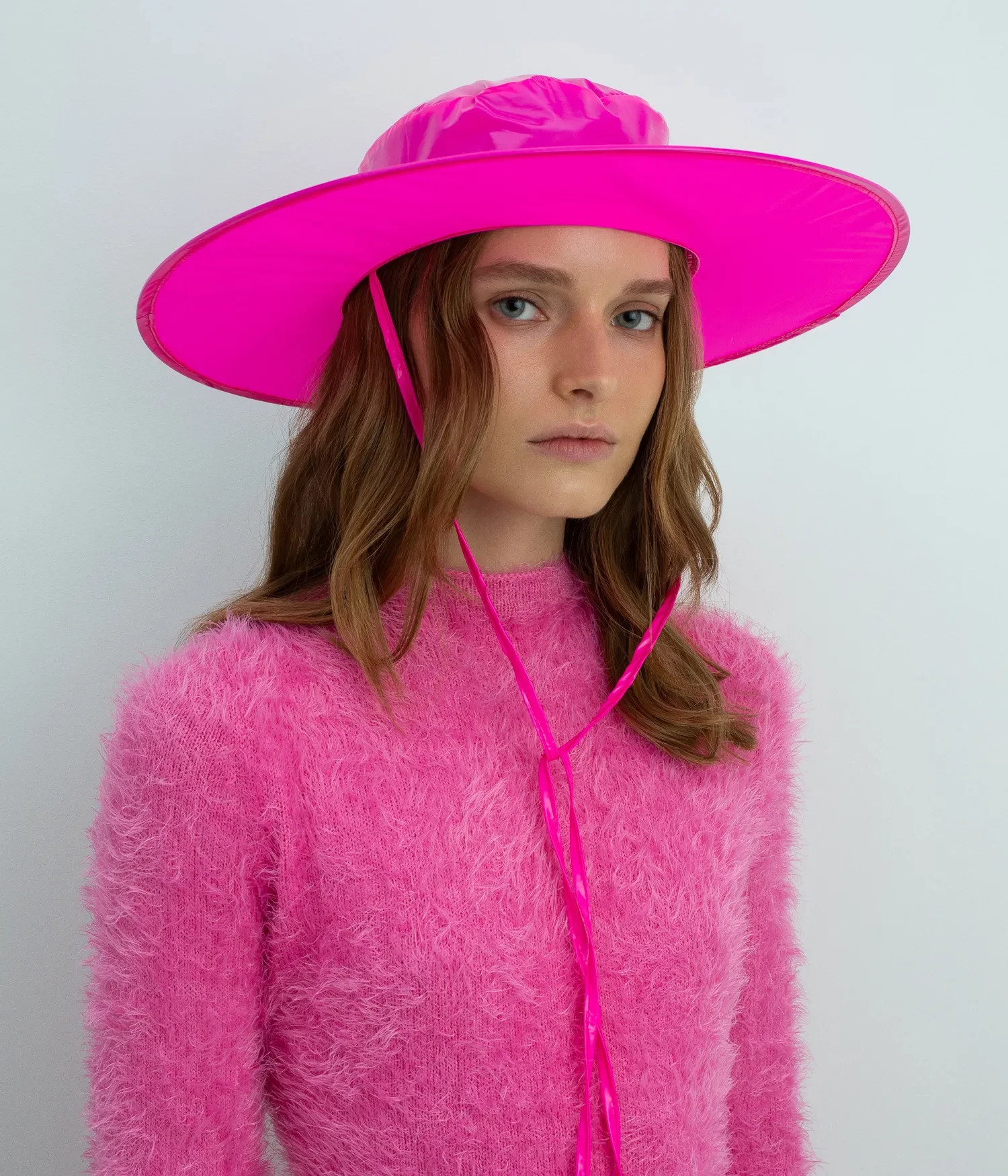 FOLDABLE HAT IN PINK