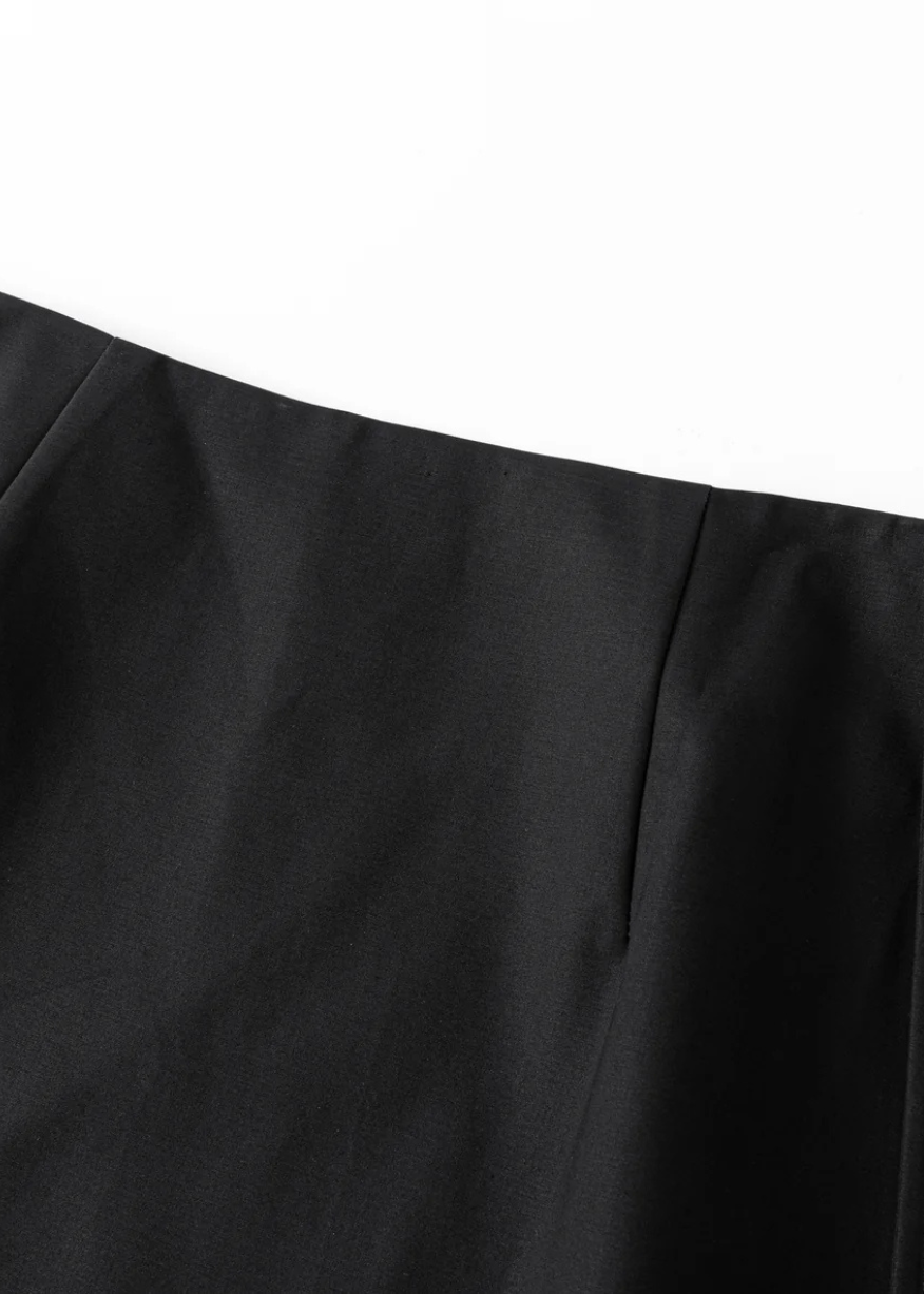 HERMONI BALLOON SKIRT BLACK