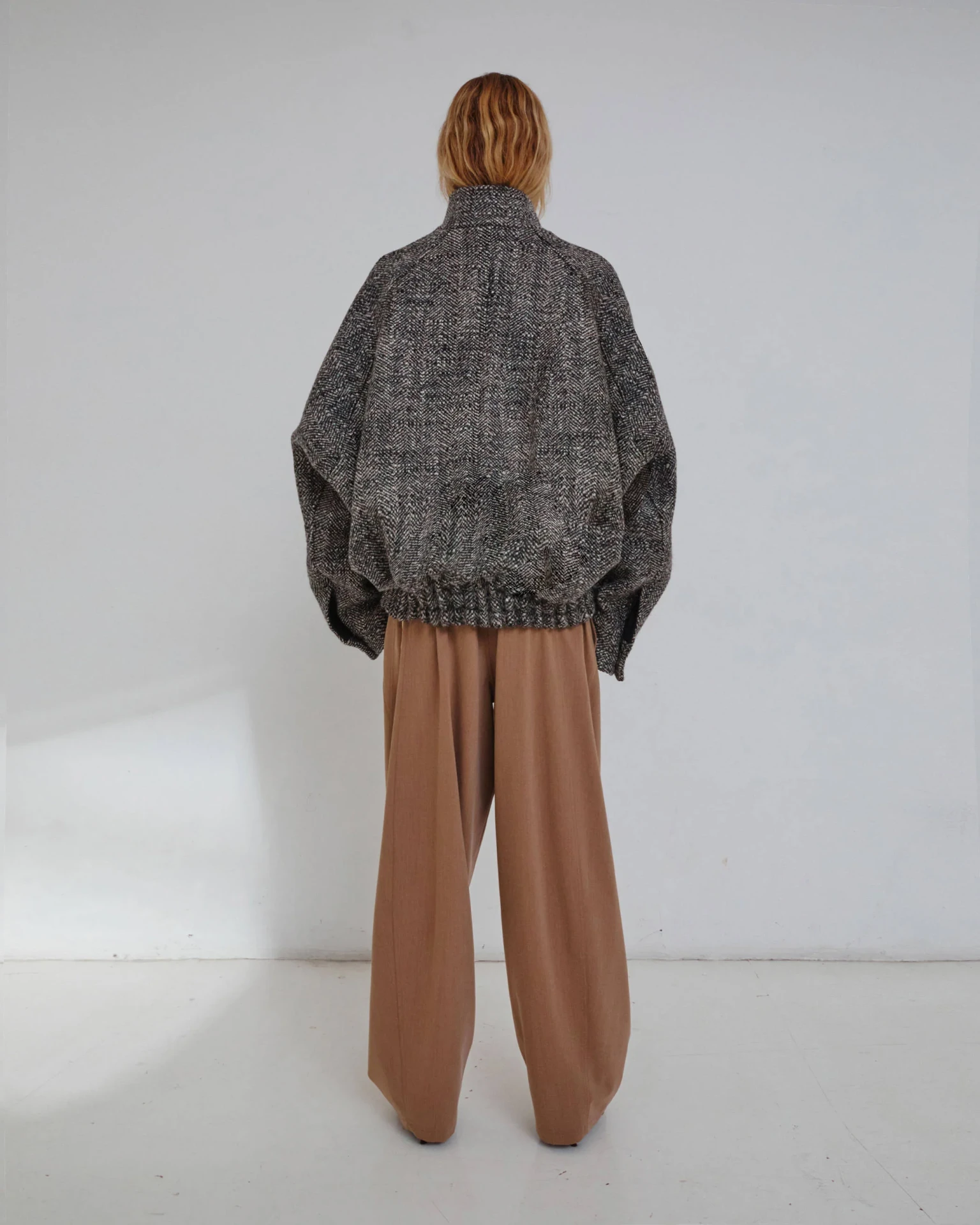 HERRINGBONE WOOL BOMBER JACKET IN NUT/BLACK