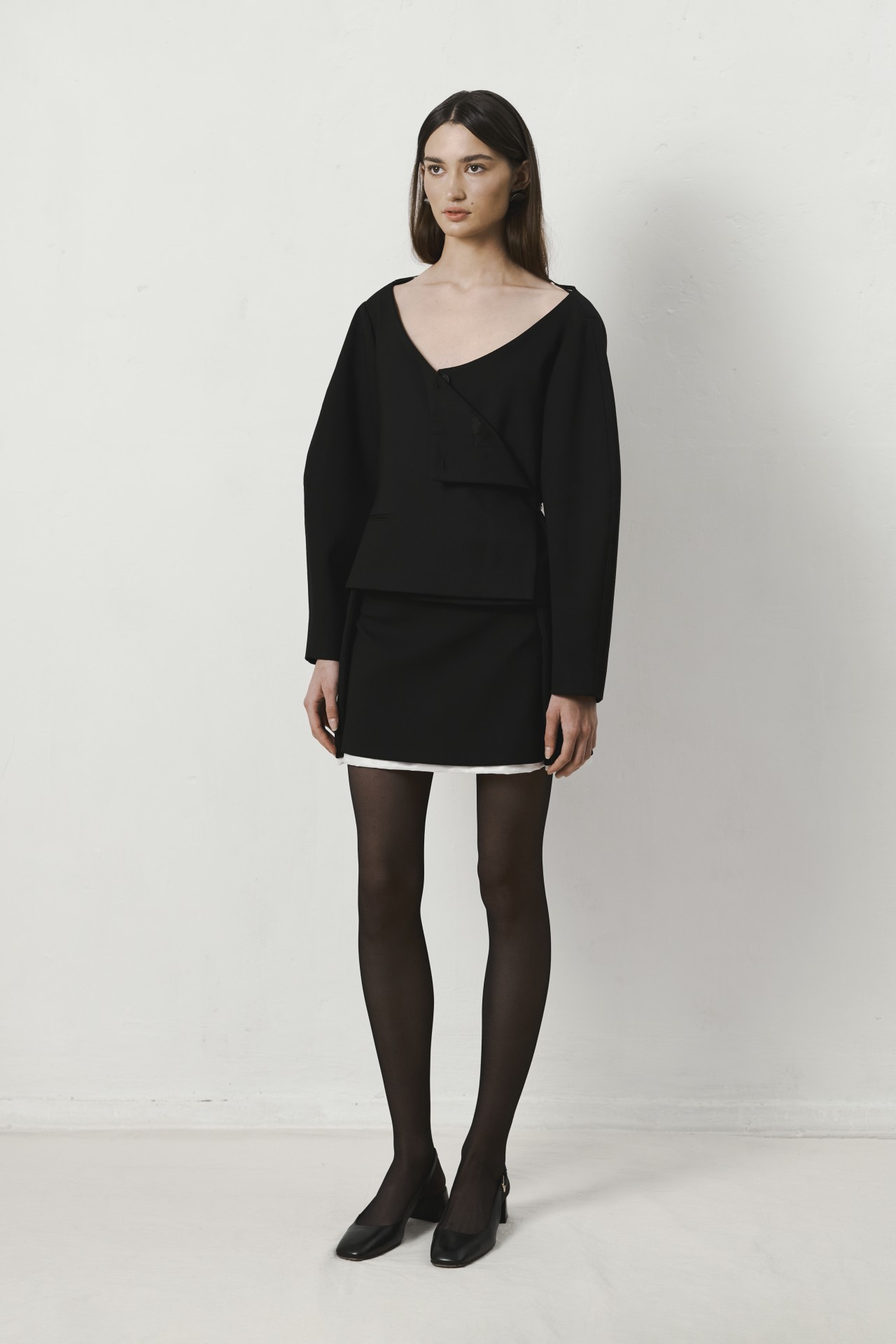 INGLE JACKET IN BLACK