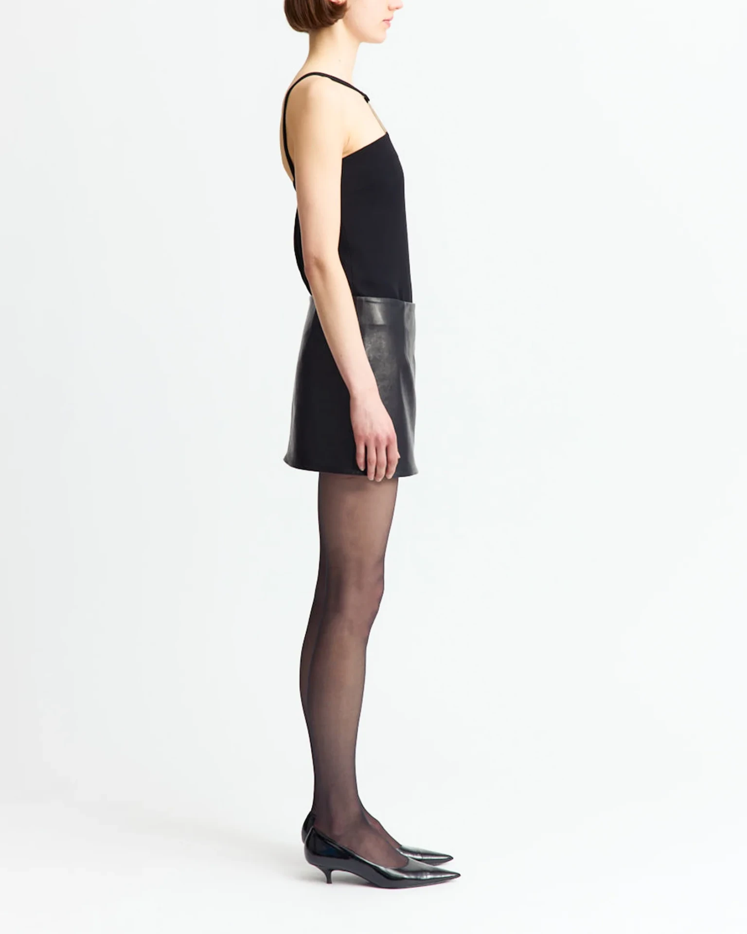 IVIA TOP IN BLACK