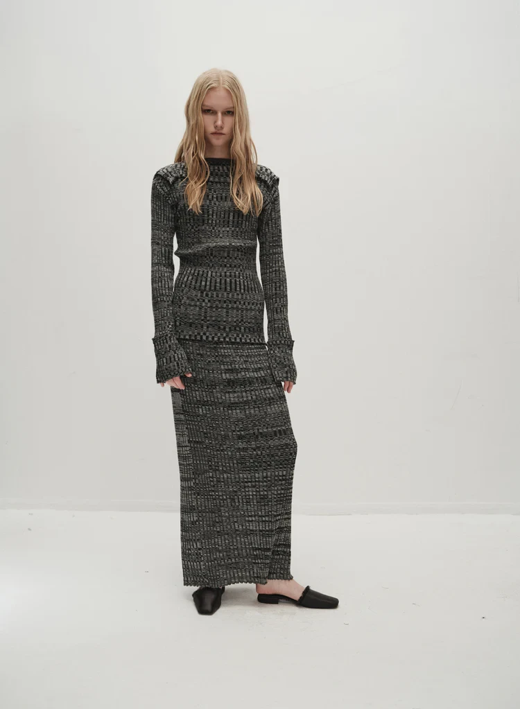 JULIET KNIT SKIRT IN GREY