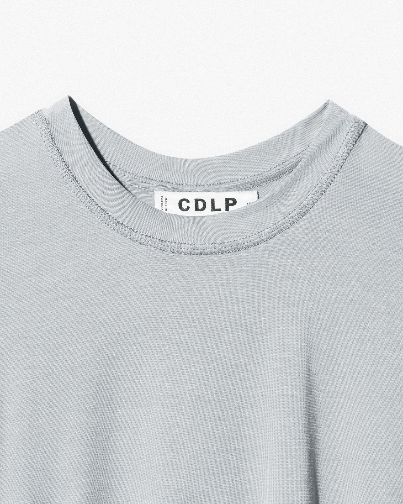 LONG SLEEVE LIGHTWEIGHT T-SHIRT IN CEMENT