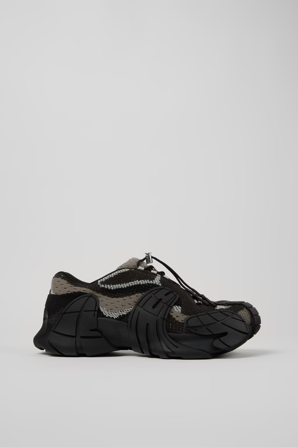 MEN'S TORMENTA MESH SNEAKERS IN BLACK/GREY