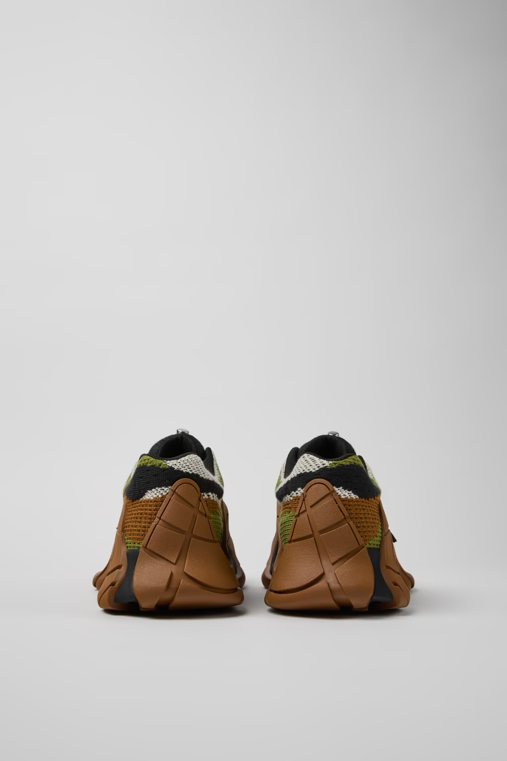 MEN'S TORMENTA MESH SNEAKERS IN BROWN