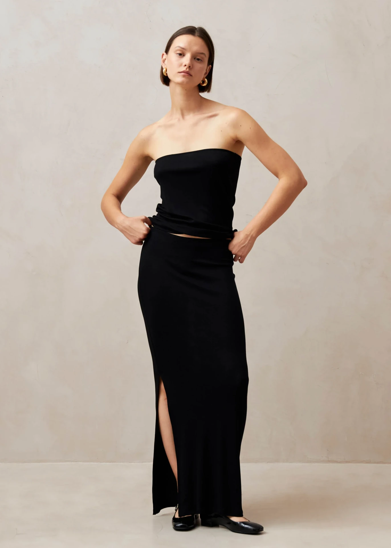MONA TOP IN BLACK