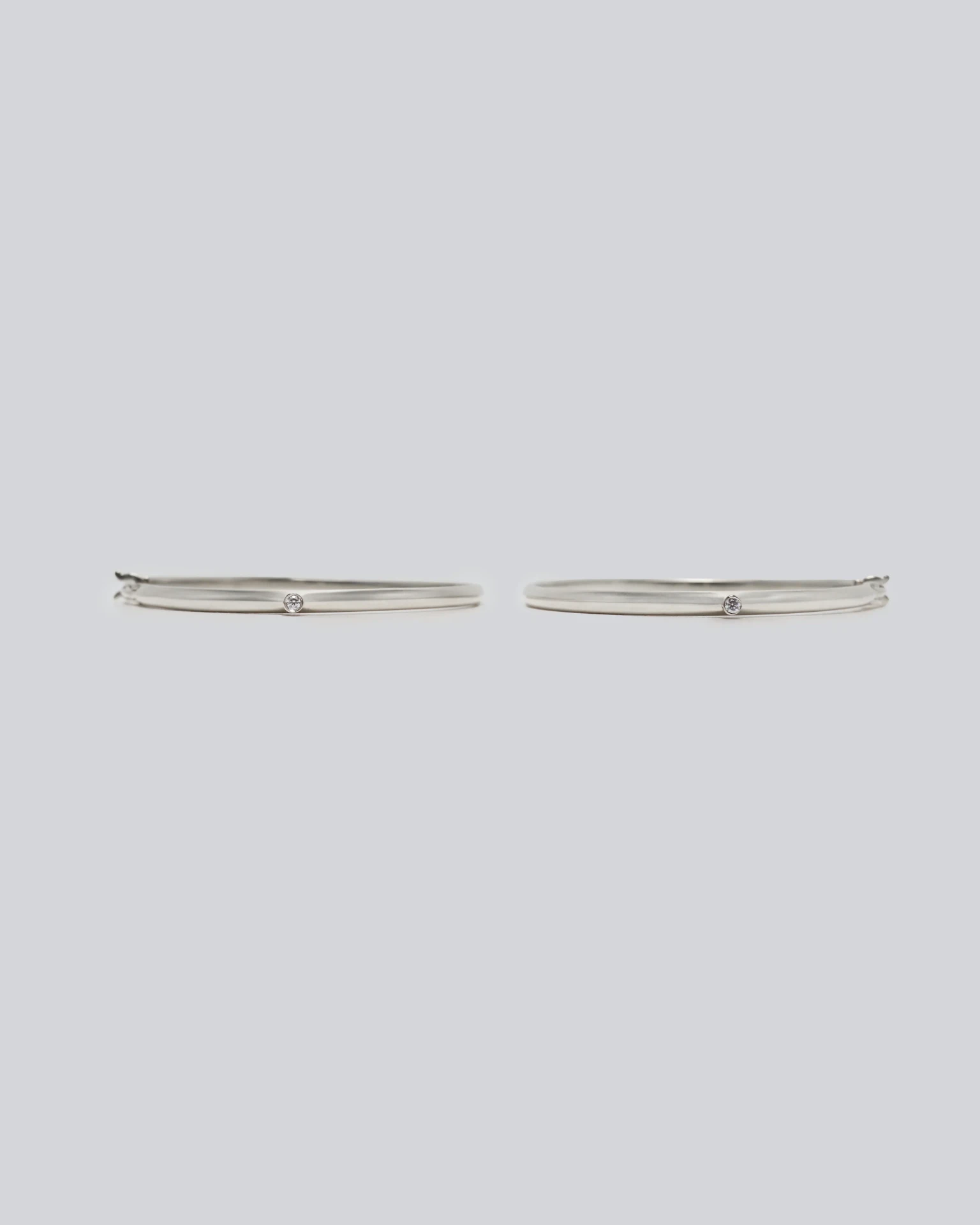NENUPHAR HOOP EARRINGS IN SILVER