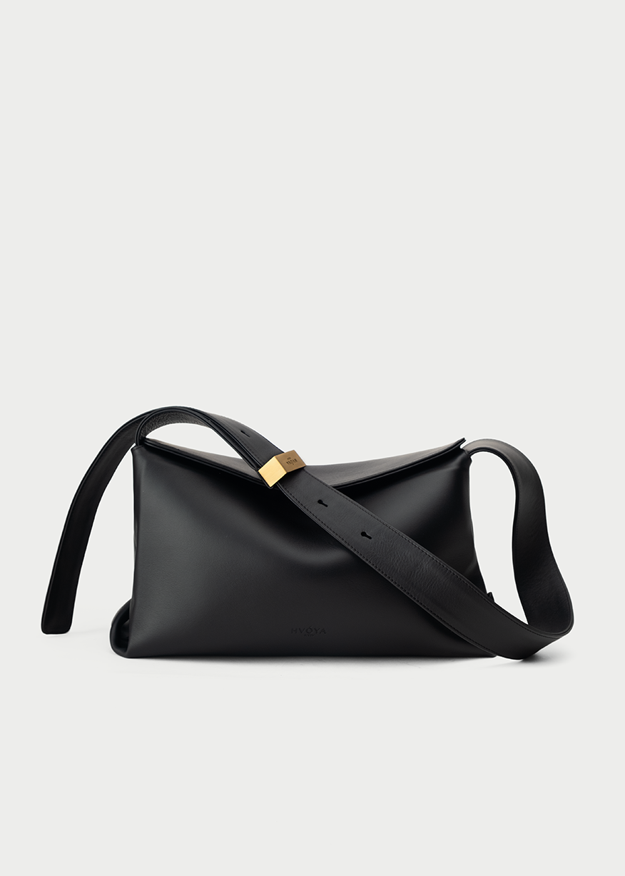 NICHE BAG IN BLACK