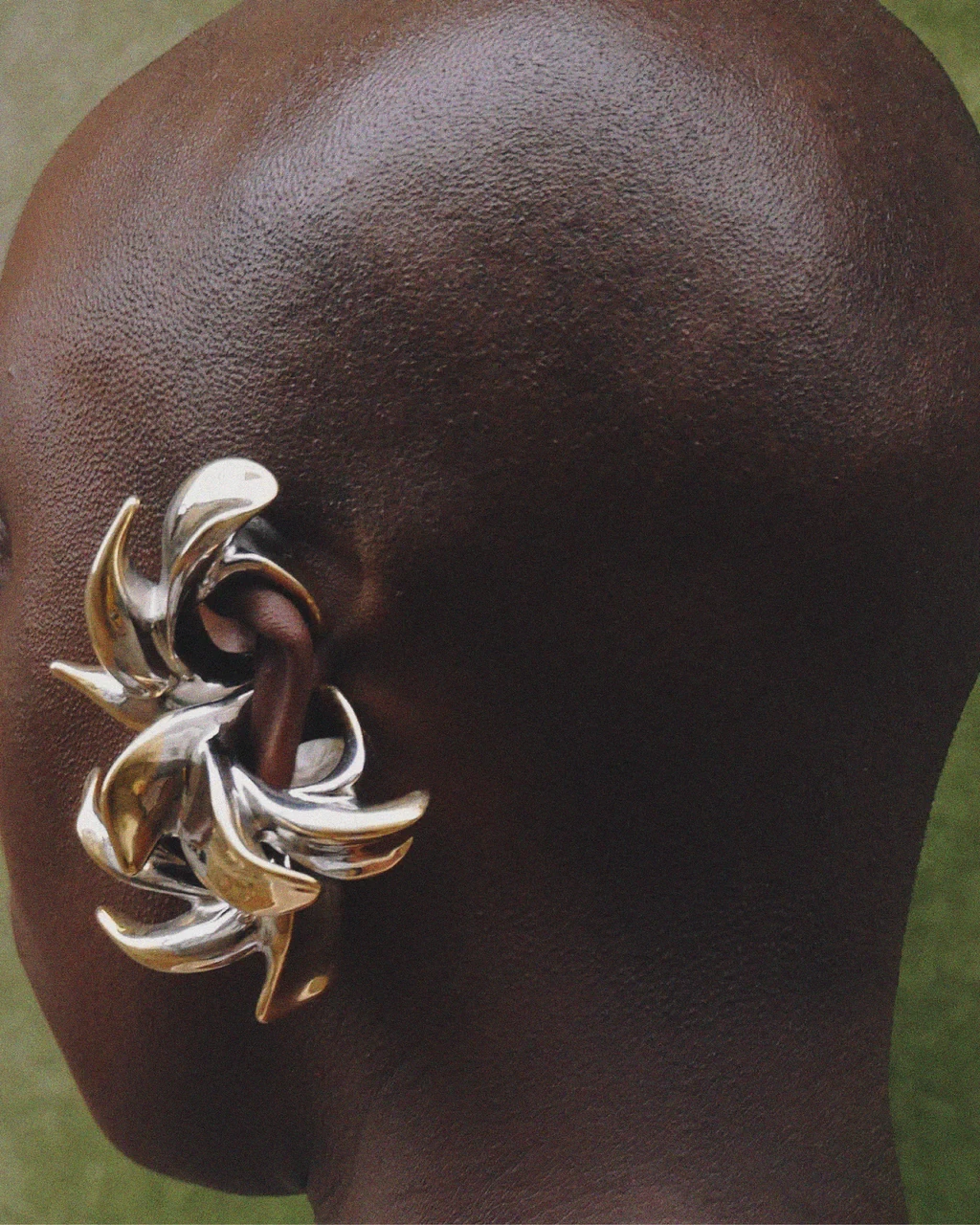 PETALI EAR CUFF