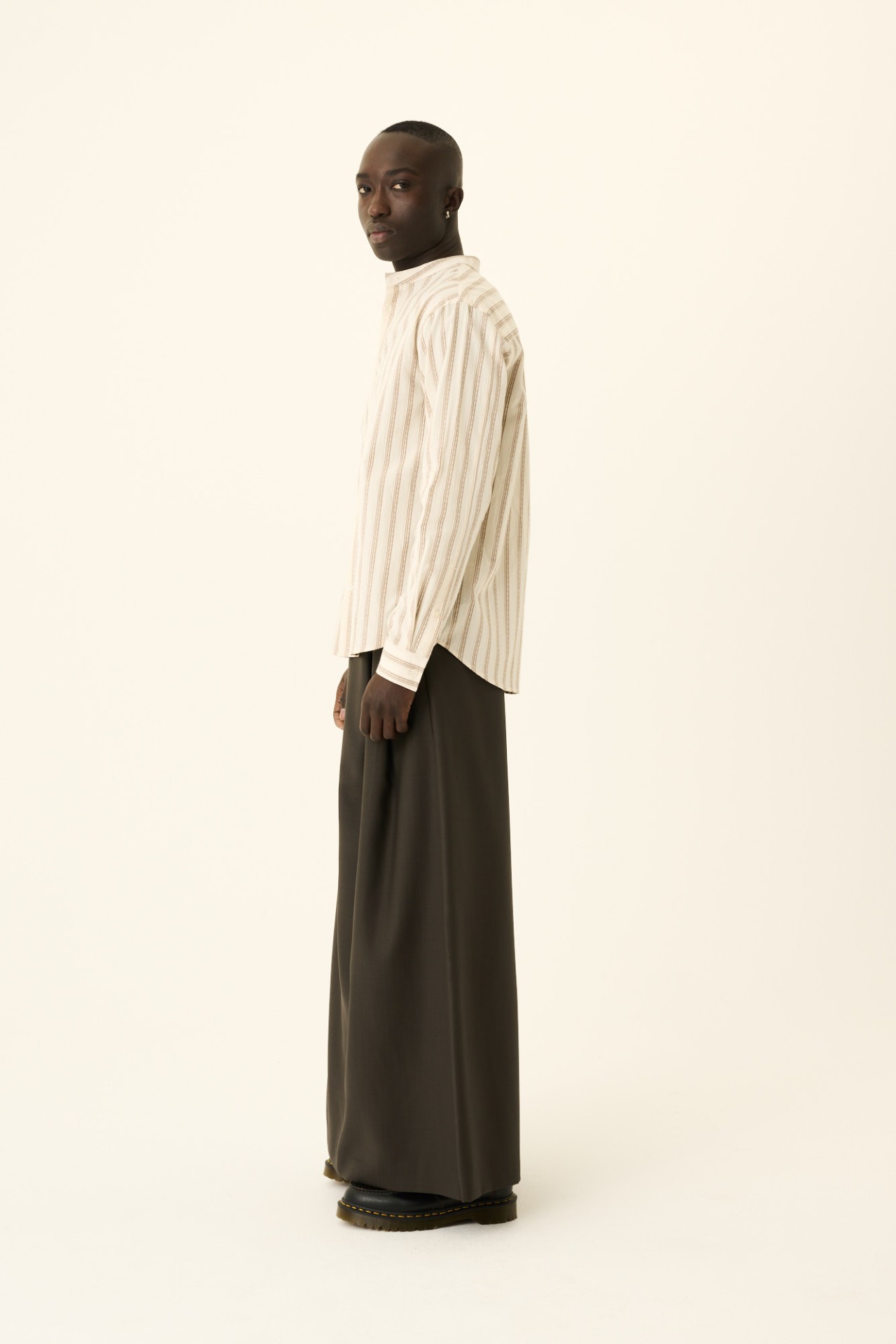 PHILLE SUITING IN MOSS GREEN