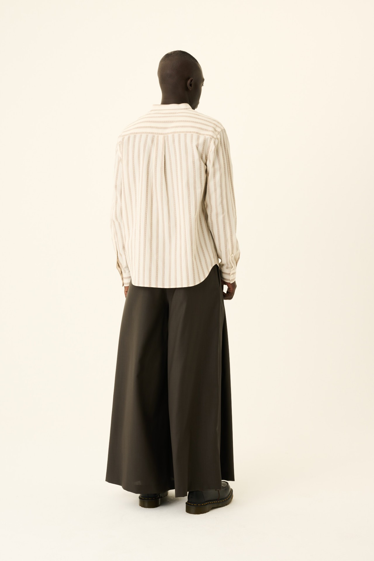 PHILLE SUITING IN MOSS GREEN