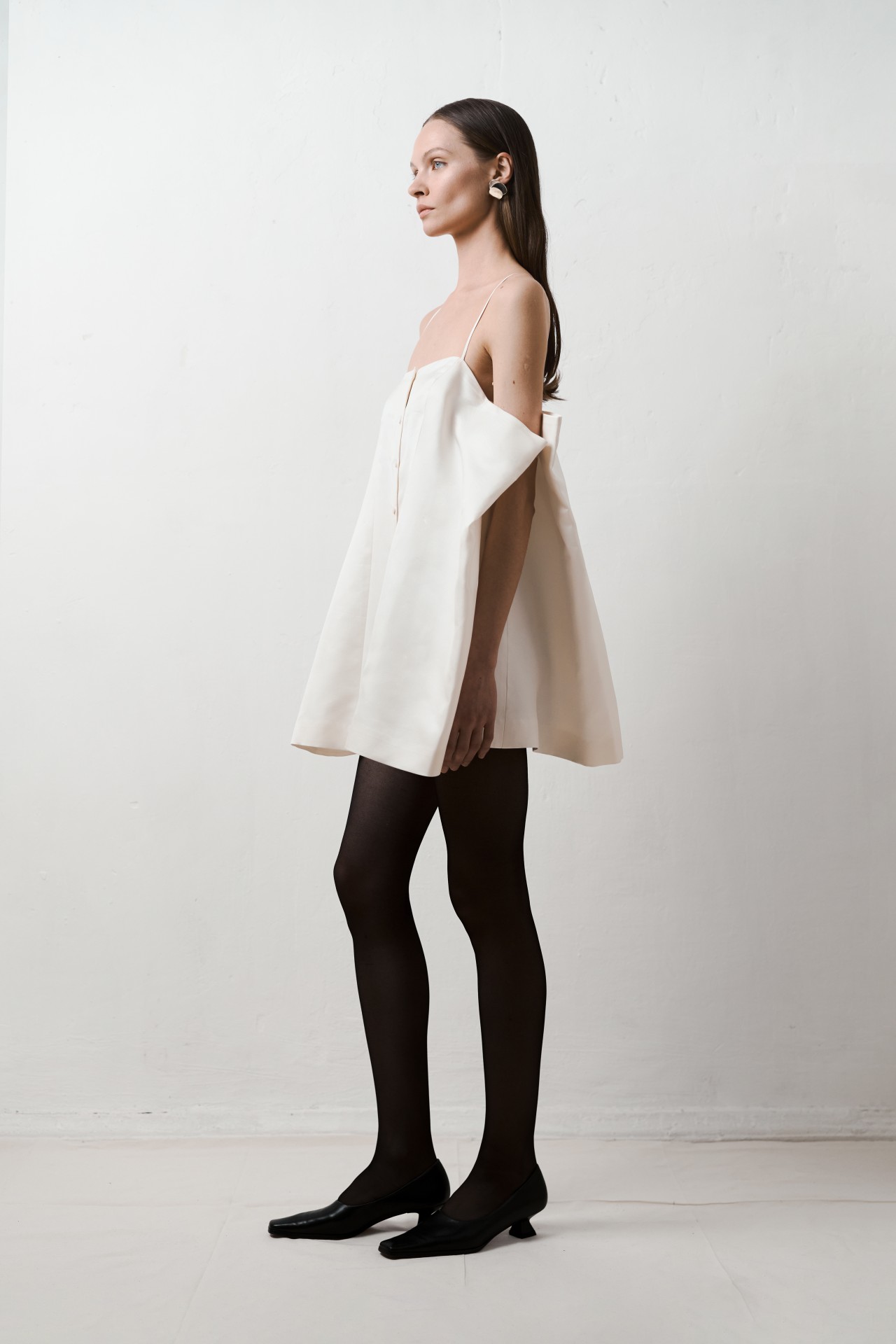 ROBI DRESS IN IVORY